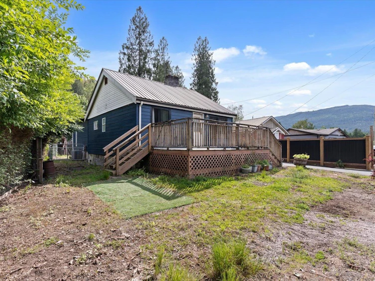 45950 Linzey Road, Cultus Lake, BC, V2R 5A8 - 29