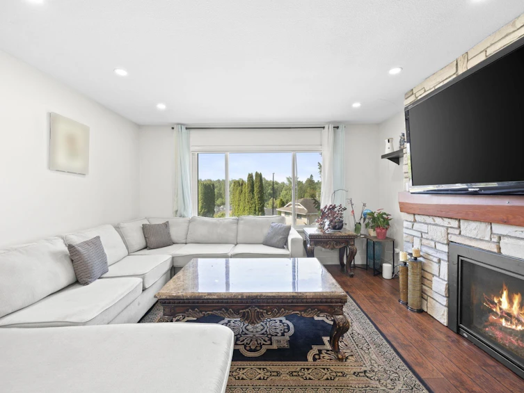 22905 113 Avenue, Maple Ridge, BC, V2X 9S6 - 4
