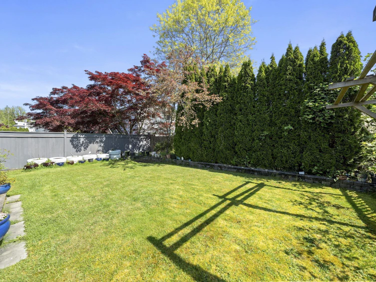 22905 113 Avenue, Maple Ridge, BC, V2X 9S6 - 30