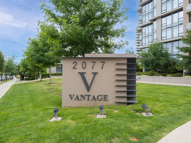 101-2077 Rosser Avenue, Burnaby, BC, V5C 0E1 - 37