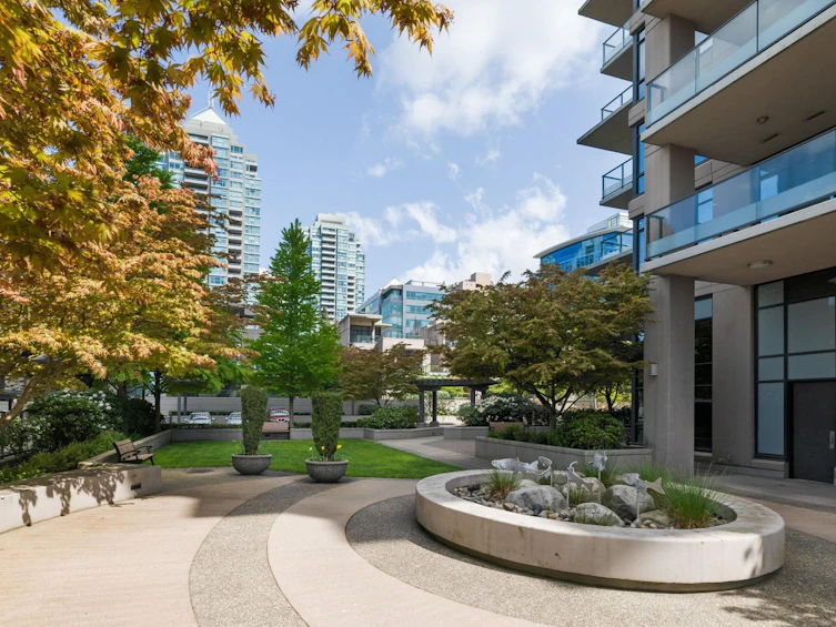 101-2077 Rosser Avenue, Burnaby, BC, V5C 0E1 - 26