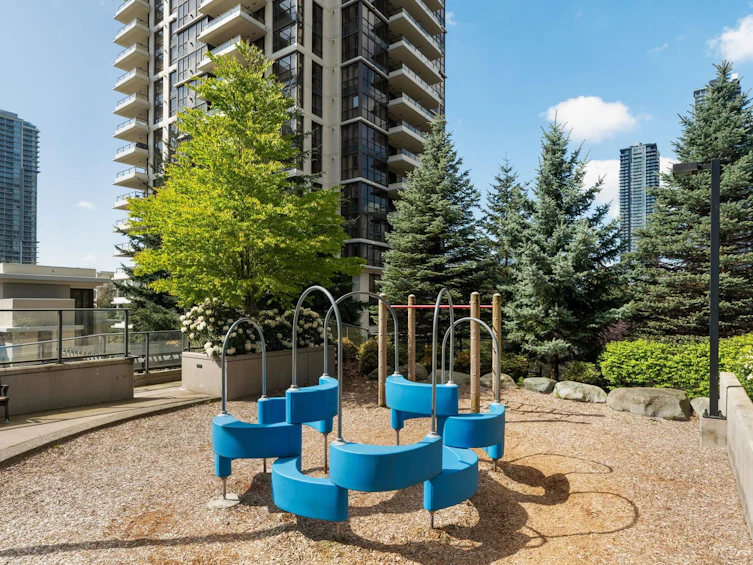 101-2077 Rosser Avenue, Burnaby, BC, V5C 0E1 - 27