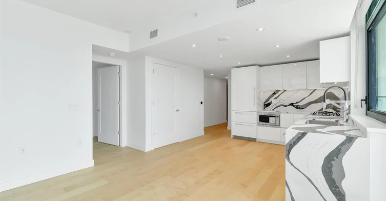 408-135 E 13th Street, North Vancouver, BC, V7L 0J8 - 6