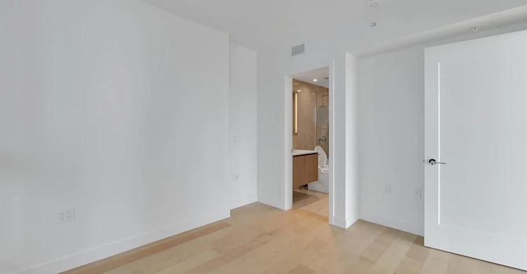 408-135 E 13th Street, North Vancouver, BC, V7L 0J8 - 16