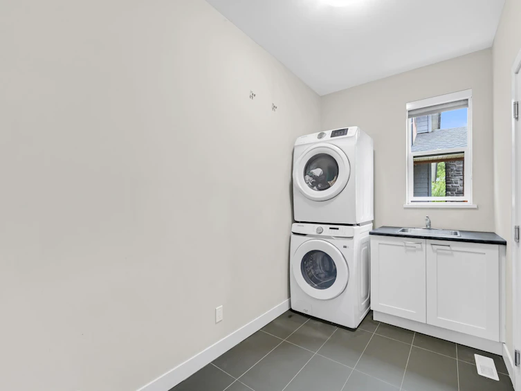 39340 Falcon Crescent, Squamish, BC, V8B 0Y9 - 17