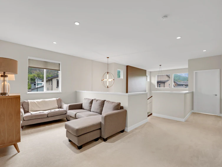 39340 Falcon Crescent, Squamish, BC, V8B 0Y9 - 15