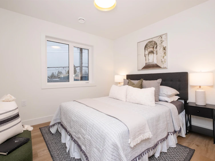 2665 E Pender Street, Vancouver, BC, V5K 2B6 - 14