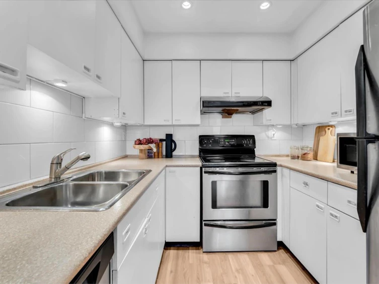 407-1476 W 10th Avenue, Vancouver, BC, V6H 1J9 - 9