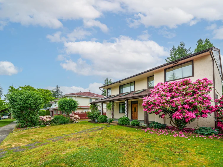 7624 Ulster Street, Burnaby, BC, V5E 2E9 - 2
