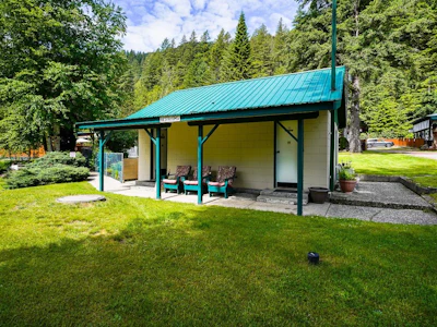 15-30860 Trans Canada Highway - 3