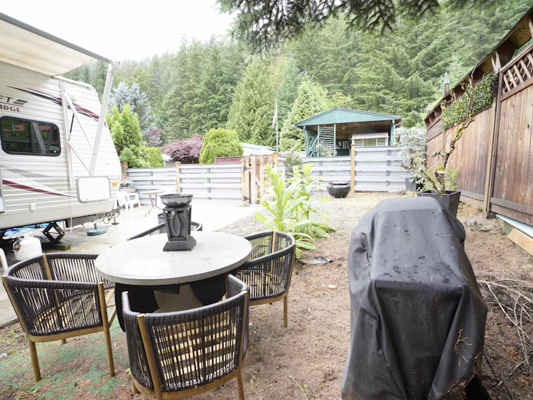 15-30860 Trans Canada Highway, Hope, BC, V0K 2S0 - 30