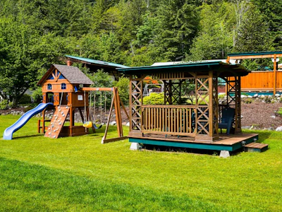 15-30860 Trans Canada Highway - 4