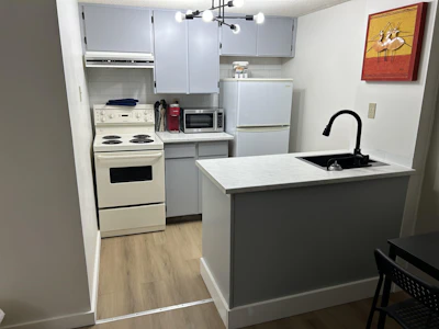 303B-21000 Enzian Way - 4