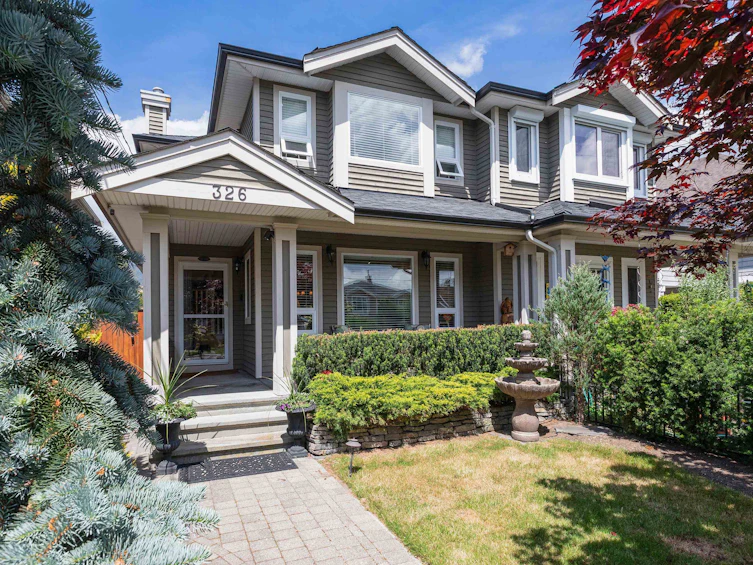 326 E 12th Street, North Vancouver, BC, V7L 2J9