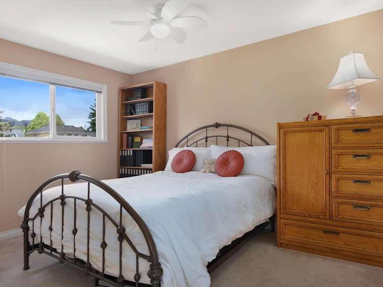 326 E 12th Street, North Vancouver, BC, V7L 2J9 - 14