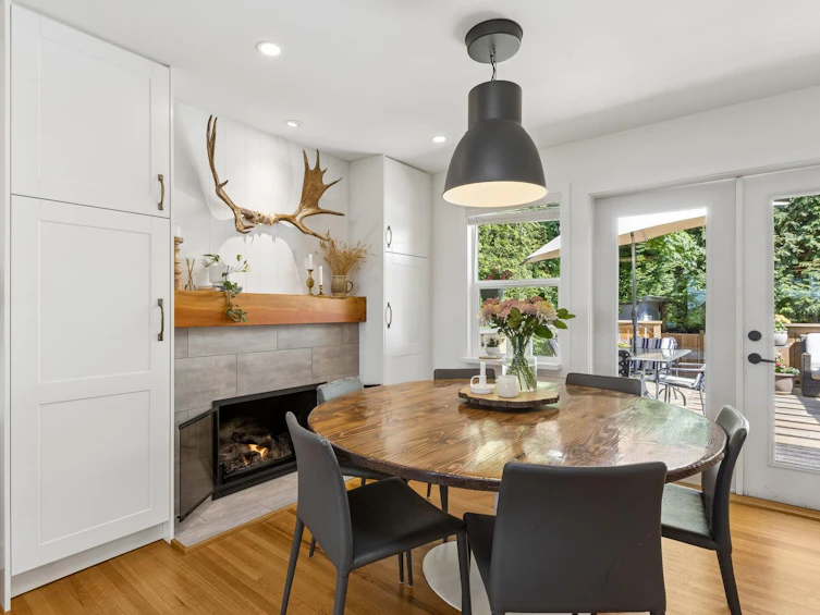 1214 Eastview Road, North Vancouver, BC, V7J 1L6 - 13