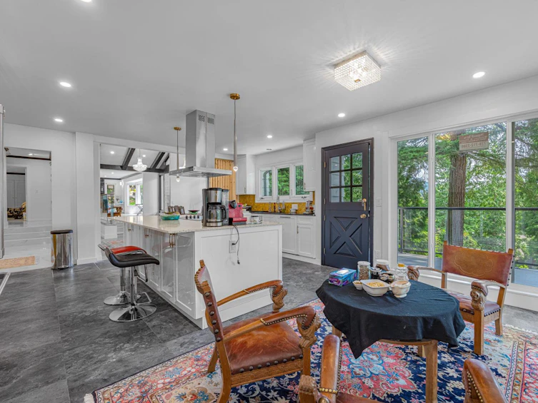 4621 Caulfeild Drive, West Vancouver, BC, V7W 1E9 - 11