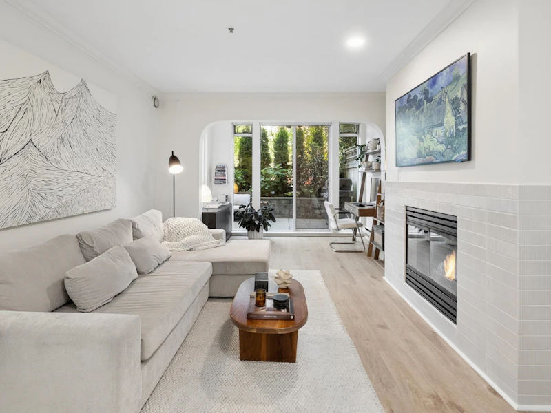 114 - 155 E 3rd Street, North Vancouver BC V7L 1E5