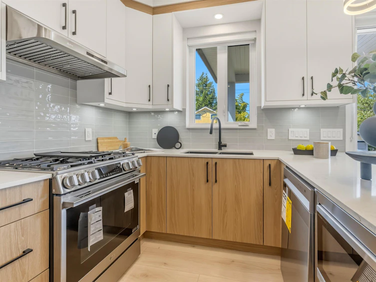 2743 Mcgill Street, Vancouver, BC, V5K 1H4 - 7