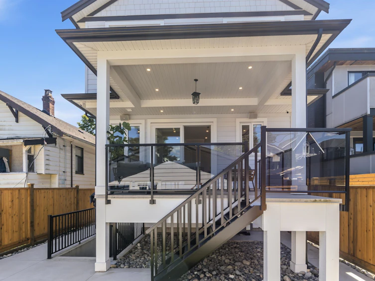 2743 Mcgill Street, Vancouver, BC, V5K 1H4 - 35