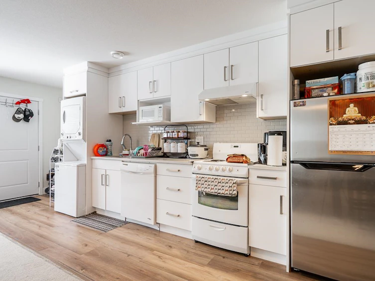 16716 18 Avenue, Surrey, BC, V3Z 0T3 - 32