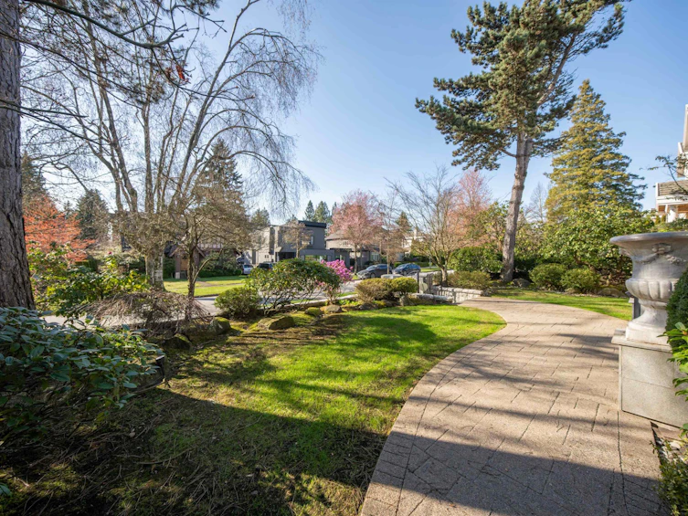 5850 Cartier Street, Vancouver, BC, V6M 3A7 - 3