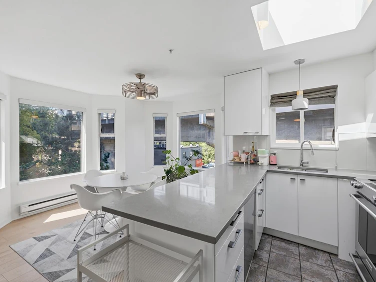 401-1562 W 5th Avenue, Vancouver, BC, V6J 5H9 - 13