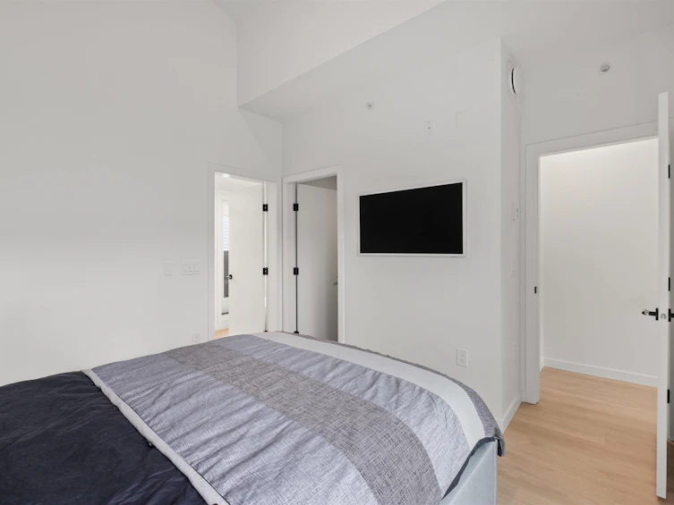 137-535 E 2nd Street, North Vancouver, BC, V7L 1E1 - 13
