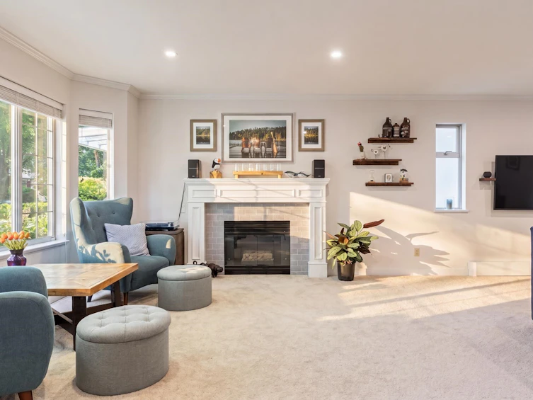 2950 W 15th Avenue, Vancouver, BC, V6K 3A3 - 3