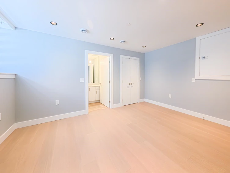 1-2557 W King Edward Avenue, Vancouver, BC, V6L 1T5 - 16