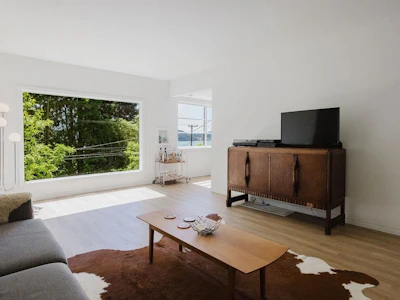 915 Marine Drive - 4