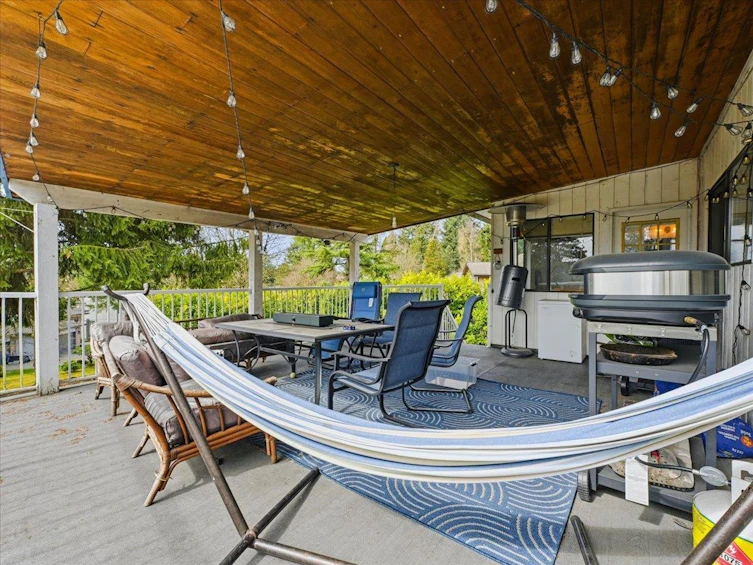 8071 Greenlake Place, Burnaby, BC, V5A 3N5 - 18