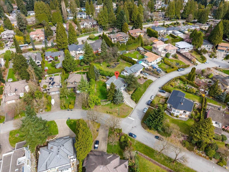 8071 Greenlake Place, Burnaby, BC, V5A 3N5 - 6