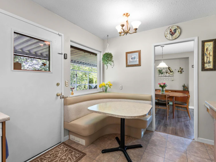 19949 51 Avenue, Langley, BC, V3A 7P2 - 13
