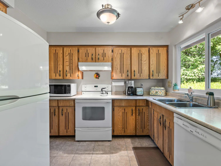 19949 51 Avenue, Langley, BC, V3A 7P2 - 12