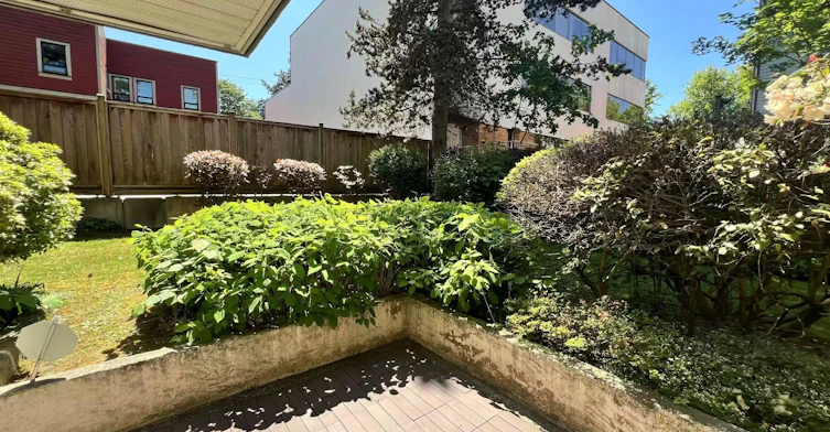 101-5663 Inman St, Burnaby, BC, V5H 2M2 - 11