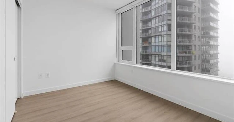 210X-823 Carnarvon Street, New Westminster, BC, V3M 0N5 - 4