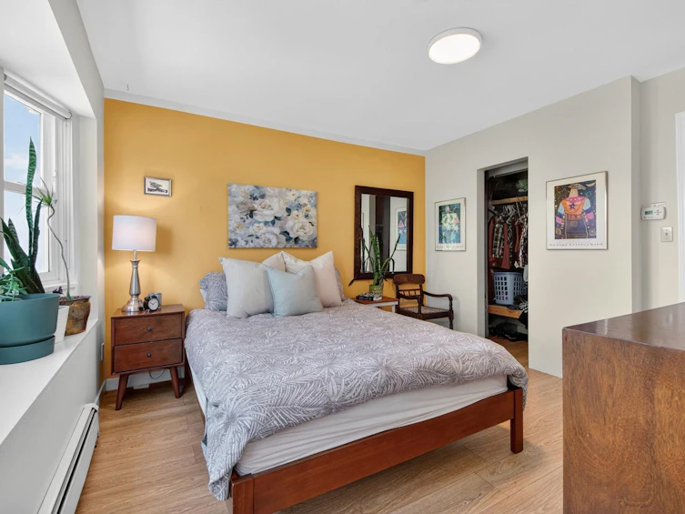 2128 Adanac Street, Vancouver, BC, V5L 2E7 - 17