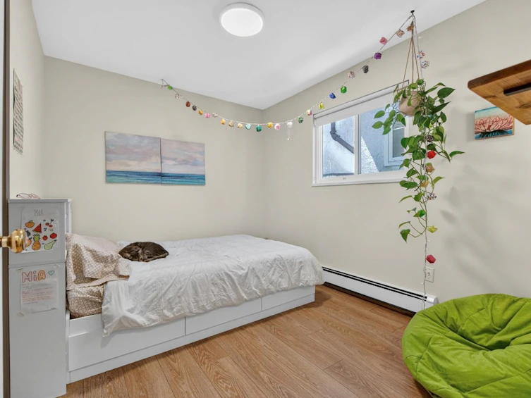 2128 Adanac Street, Vancouver, BC, V5L 2E7 - 22