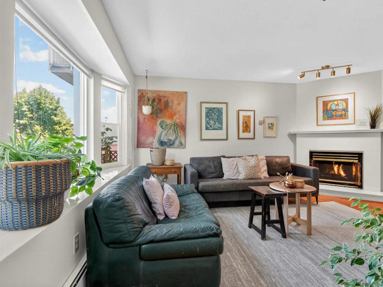 2128 Adanac Street, Vancouver, BC, V5L 2E7 - 6