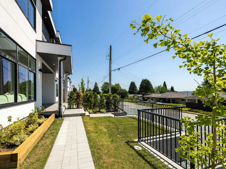 102-901 Edgar Avenue, Coquitlam, BC, V3K 2K1 - 22