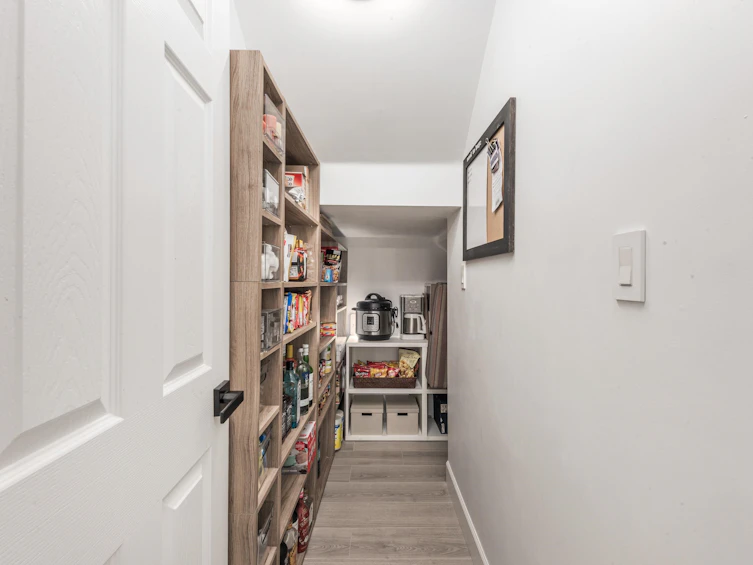 22131 Sharpe Avenue, Richmond, BC, V6V 3C5 - 16