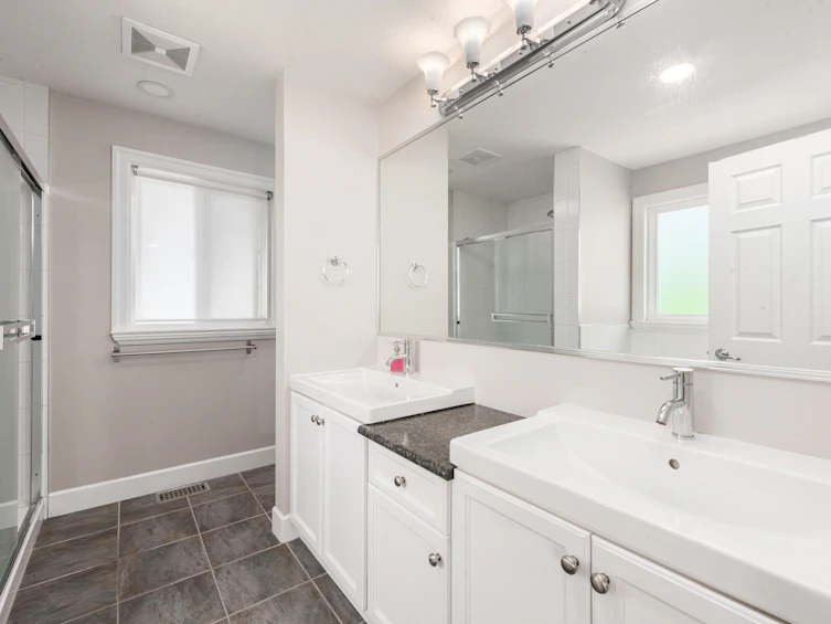 22131 Sharpe Avenue, Richmond, BC, V6V 3C5 - 21
