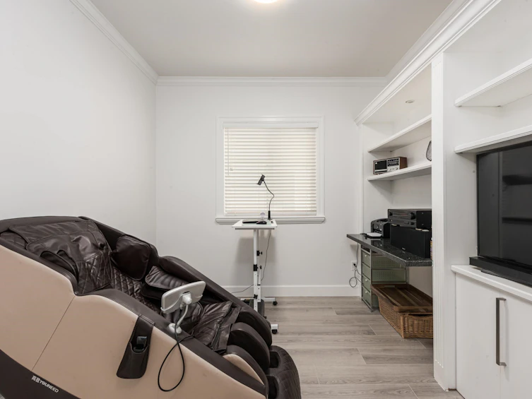 22131 Sharpe Avenue, Richmond, BC, V6V 3C5 - 15