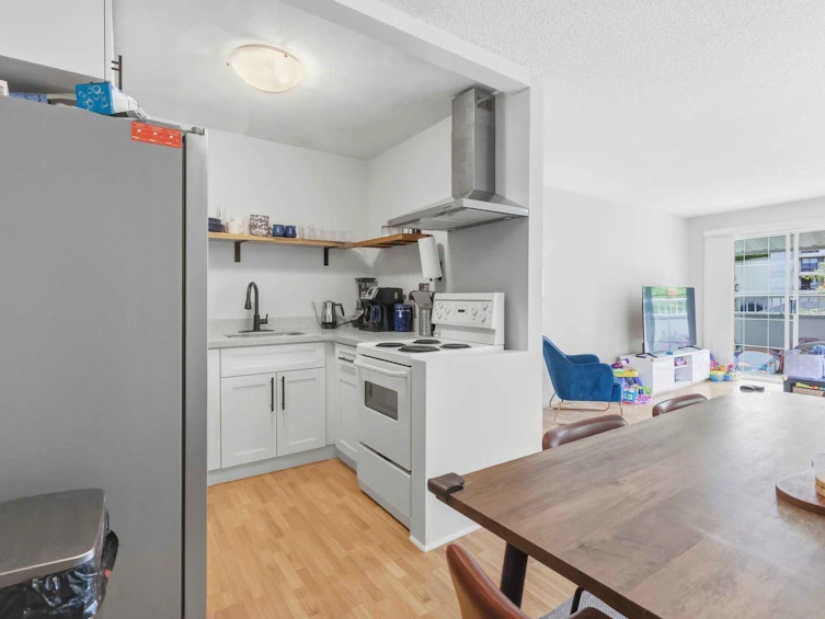 301-707 8th Street, New Westminster, BC, V3M 3S6 - 14
