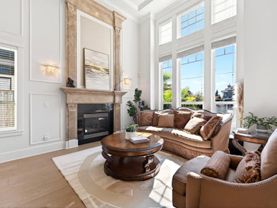 10388 Swinton Crescent - 3