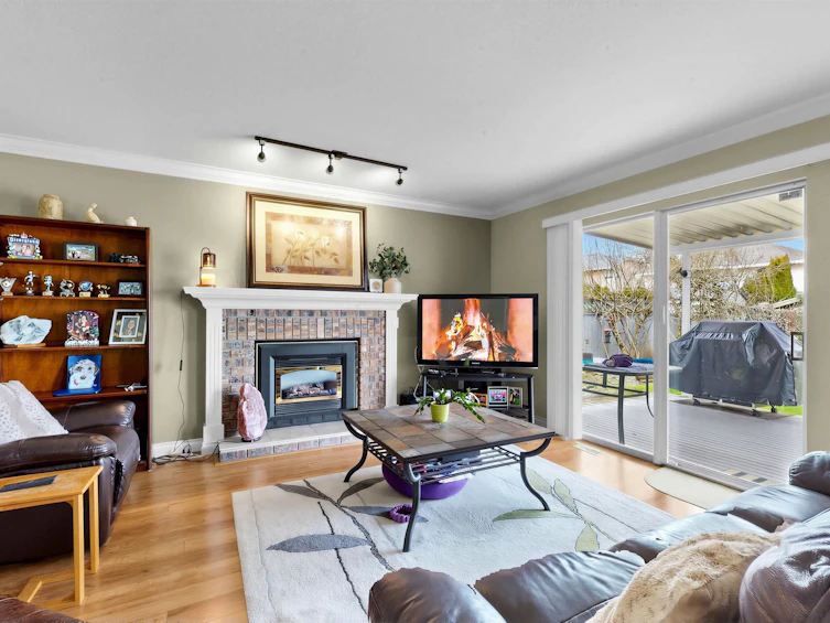 15929 88a Avenue, Surrey, BC, V4N 2X9 - 12