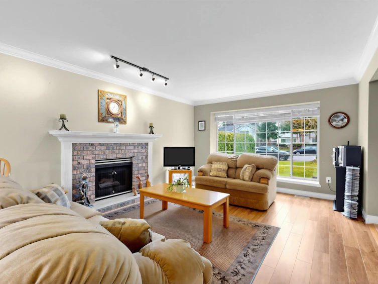 15929 88a Avenue, Surrey, BC, V4N 2X9 - 4