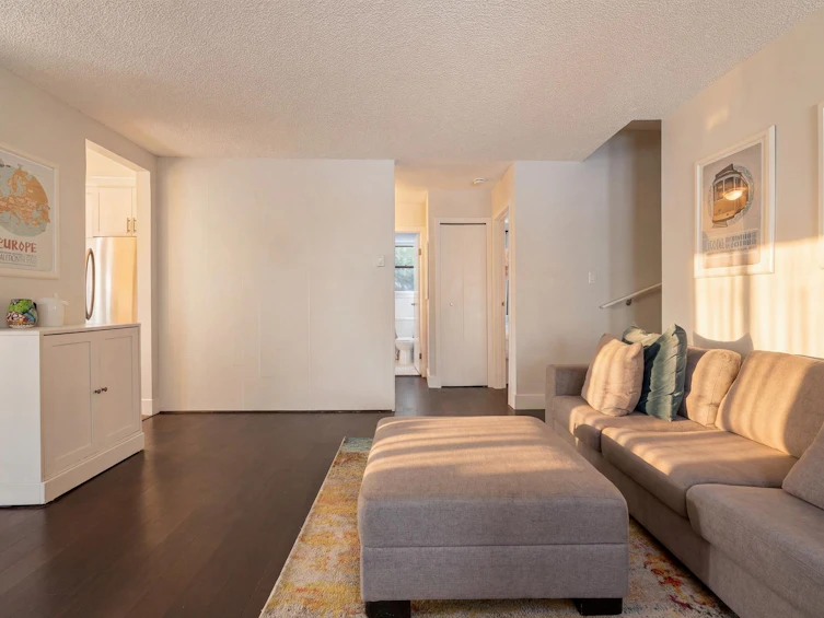 2427 W 6th Avenue, Vancouver, BC, V6K 1W2 - 15