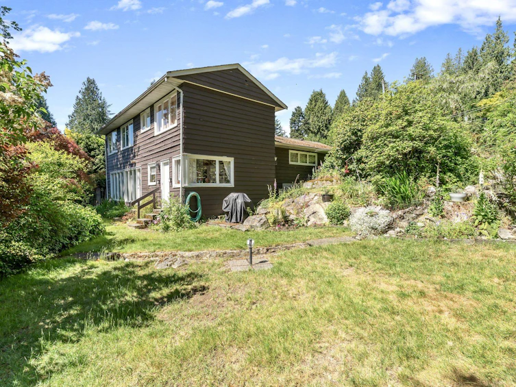4704 Dogwood Lane, West Vancouver, BC, V7W 1J1 - 9